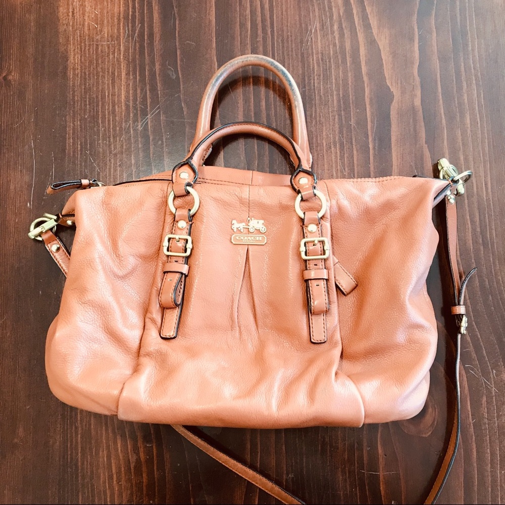 Coach Brown Leather Slouchy Bag 👜